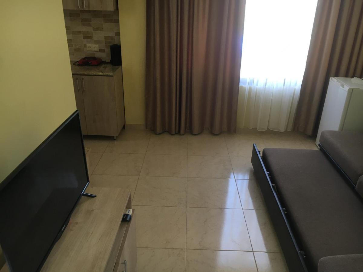 Aparthotel Family Ureki Ngoại thất bức ảnh