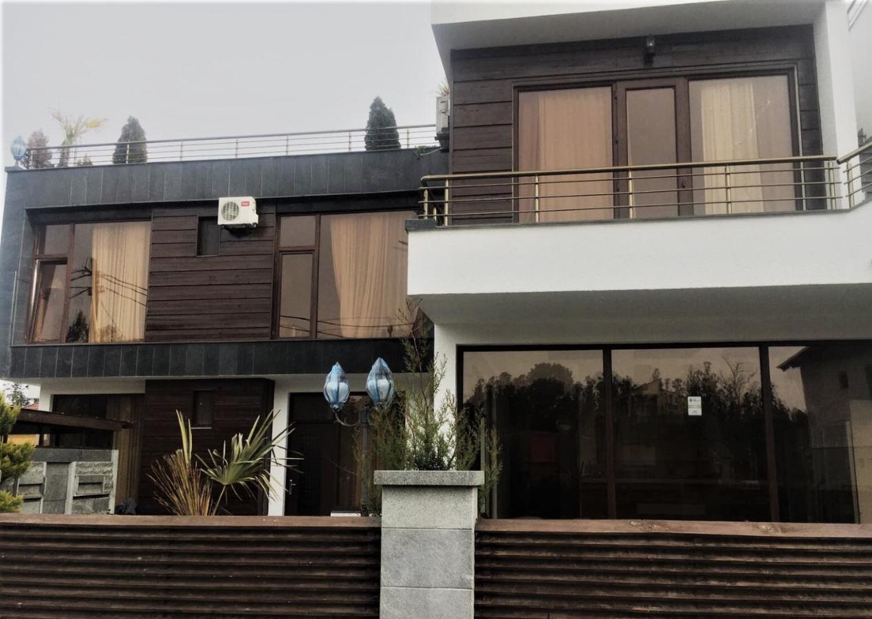 Aparthotel Family Ureki Ngoại thất bức ảnh